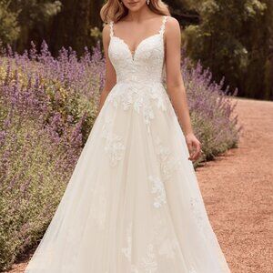 Sophia Tolli Hudson | Style Y22180
